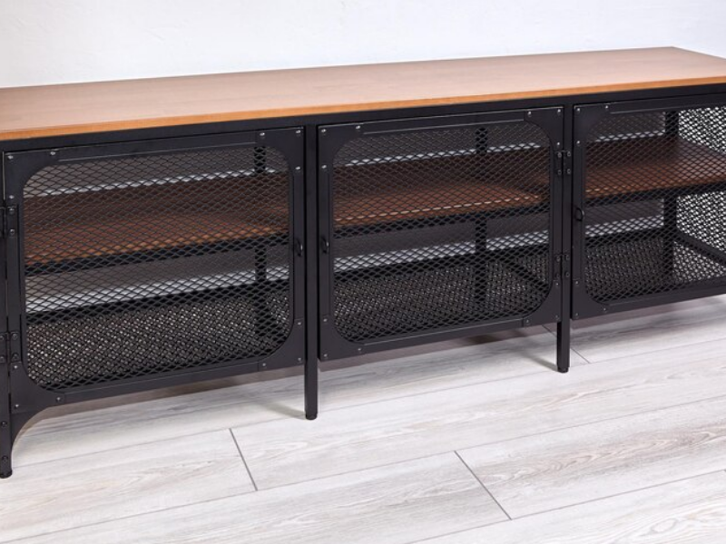 Mesa con rejas